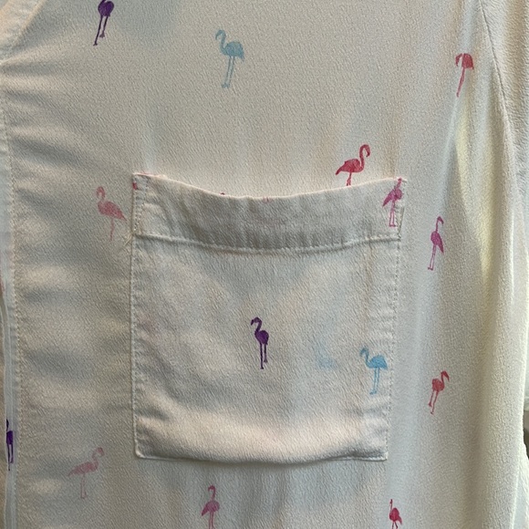 Cutest! Flamingo button down by Rails - Picture 2 of 6